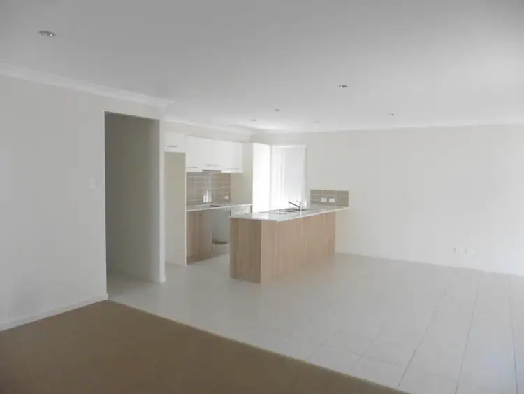 Sixth view of Homely house listing, 4 Vista Crescent, Pimpama QLD 4209