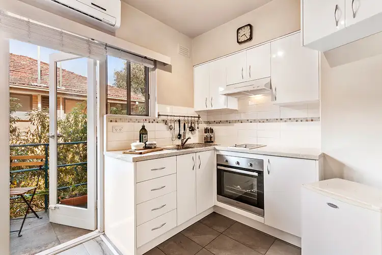 Fourth view of Homely apartment listing, 16/9 Southey Street, Elwood VIC 3184