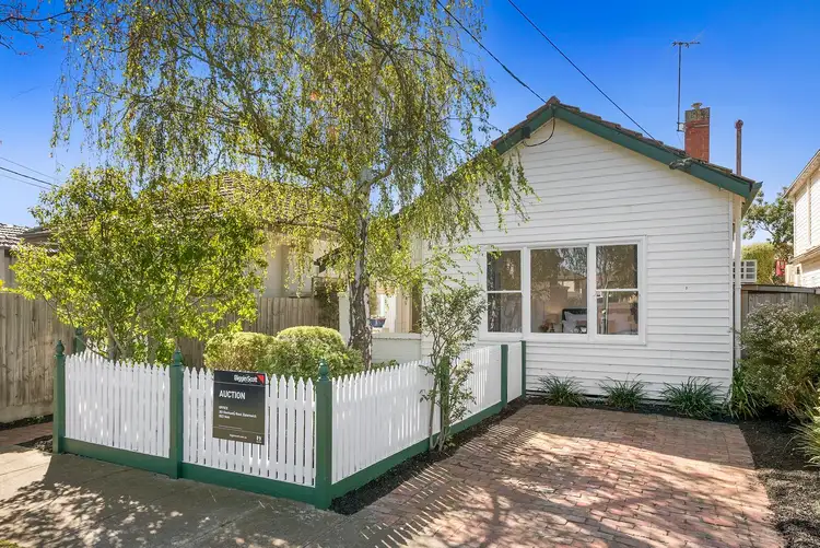 9 Teak Street, Caulfield South VIC 3162