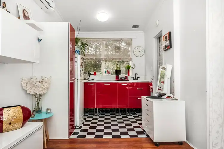 Fifth view of Homely studio listing, 25/4 Wando Grove, St Kilda East VIC 3183