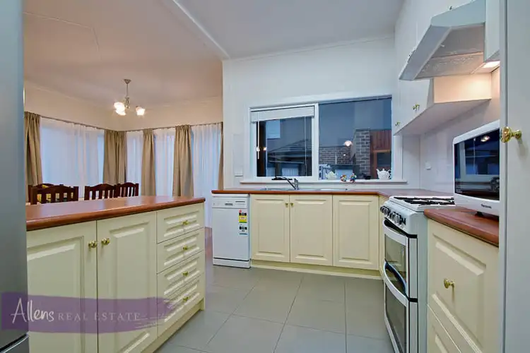 Sixth view of Homely unit listing, 1/71 Mount Pleasant Road, Nunawading VIC 3131