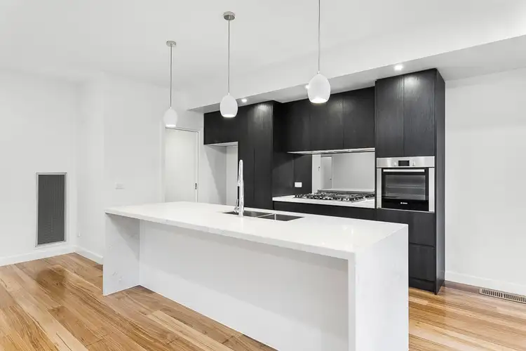 Fourth view of Homely townhouse listing, 1/42 Philip Street, Lower Plenty VIC 3093