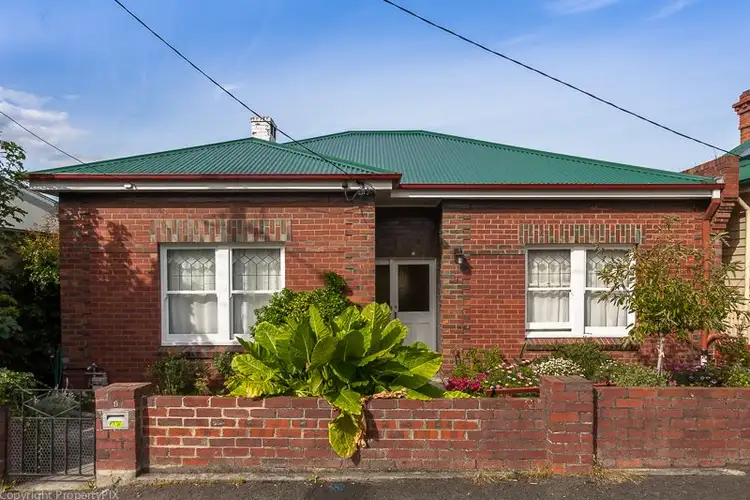 9 Powell Street, Sandy Bay TAS 7005
