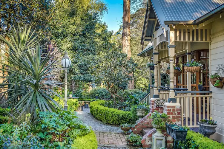 11 Birds Road, Ferny Creek VIC 3786