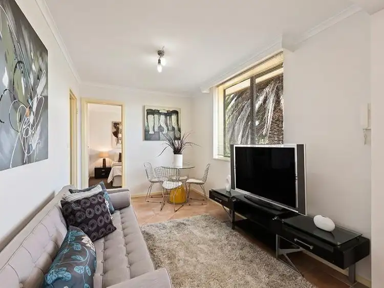 Third view of Homely apartment listing, 5/11 Rosstown Road, Carnegie VIC 3163