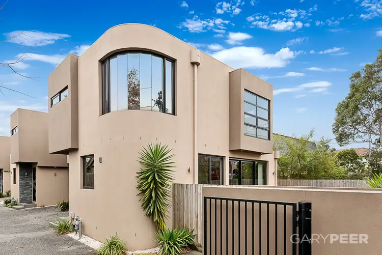 1/70 Truganini Road, Carnegie VIC 3163