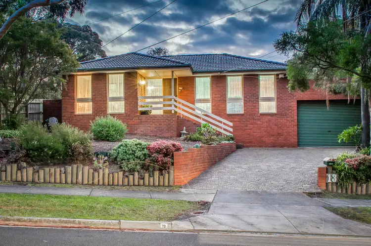 13 Chalmers Grove, Ferntree Gully VIC 3156