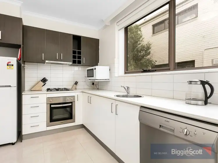 Fourth view of Homely apartment listing, 3/102 Westbury Street, St Kilda East VIC 3183