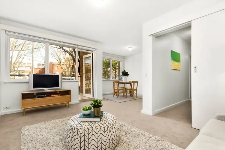 1/24 Park Street, St Kilda West VIC 3182