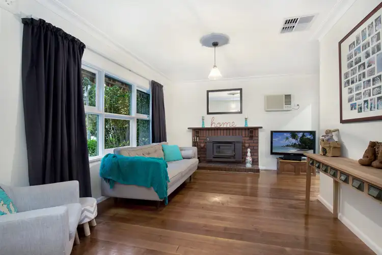 Fifth view of Homely house listing, 8 Unavale Crescent, Boronia VIC 3155