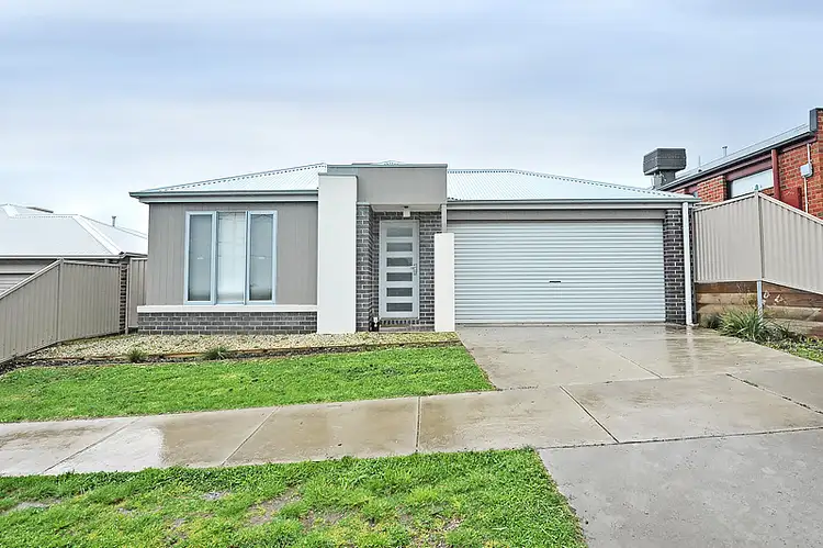 244 Elsworth Street West, Mount Pleasant VIC 3350