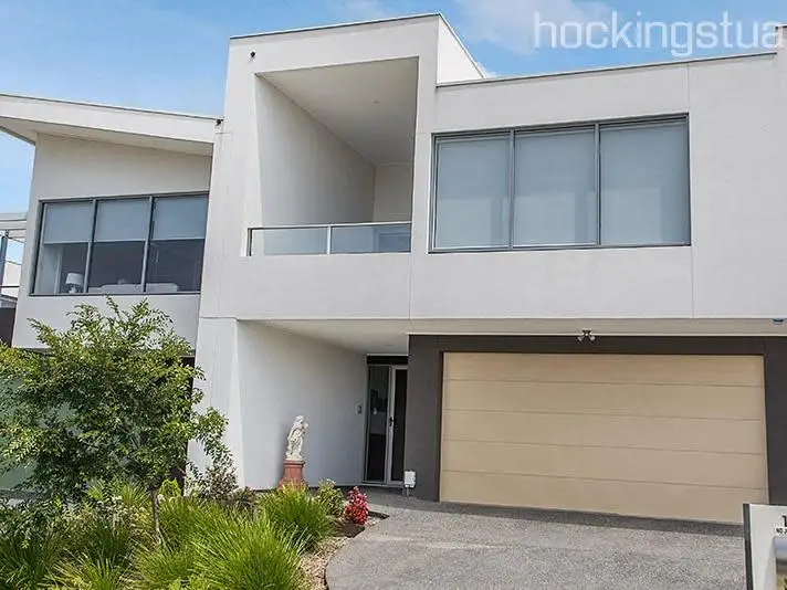 14 Bayleaf Street, Berwick VIC 3806