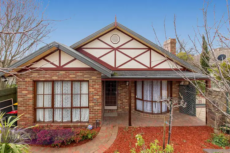 1/37 Esdale Street, Blackburn VIC 3130