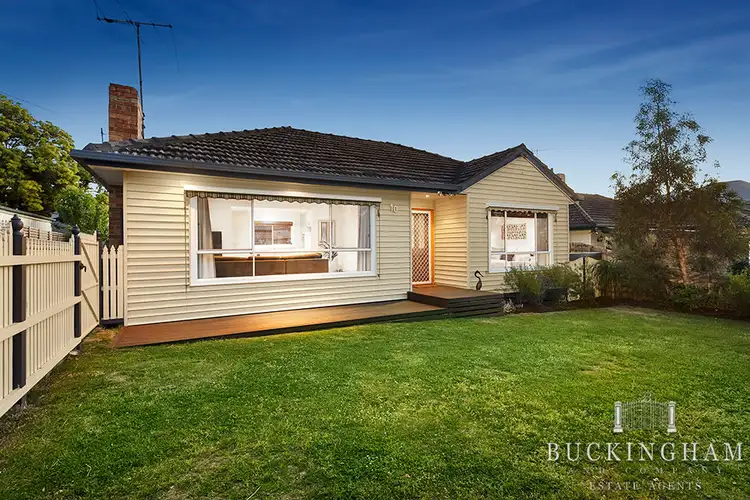 1/10 Linacre Street, Watsonia VIC 3087