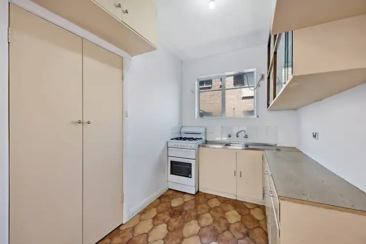 Fifth view of Homely flat listing, 4/146 Rupert Street, West Footscray VIC 3012