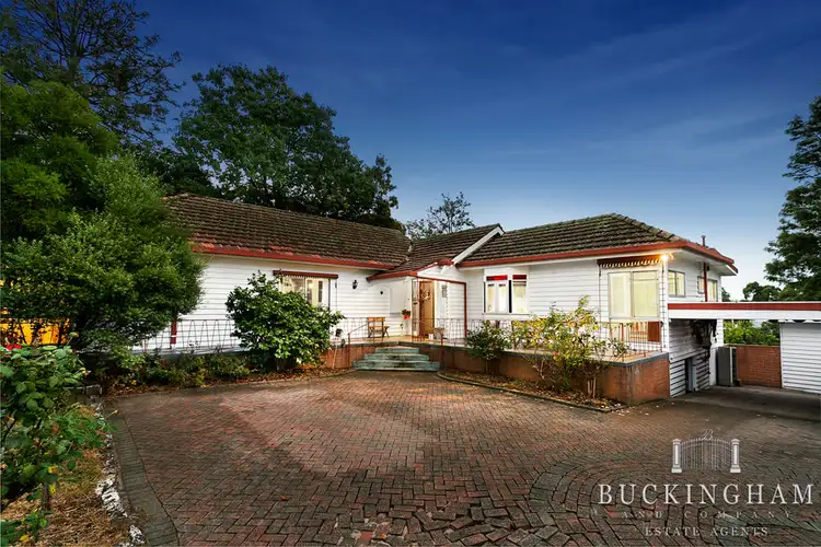 198-200 Grimshaw Street, Greensborough VIC 3088