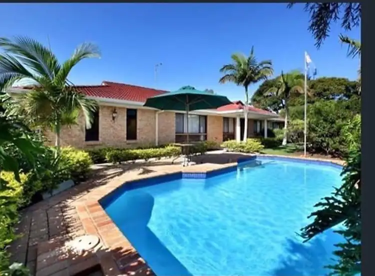 5 Hokitika Street, Broadbeach Waters QLD 4218