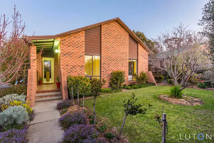 36 Bungonia Street, Narrabundah ACT 2604