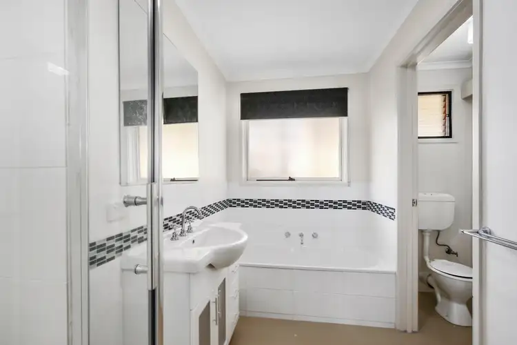 Fifth view of Homely unit listing, 1/9 Elamo Road, Healesville VIC 3777