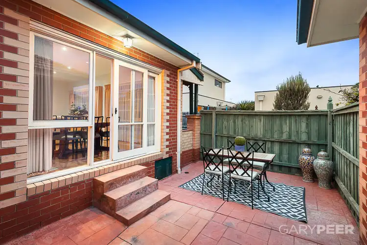 Sixth view of Homely villa listing, 2/23 Bertram Street, Elsternwick VIC 3185