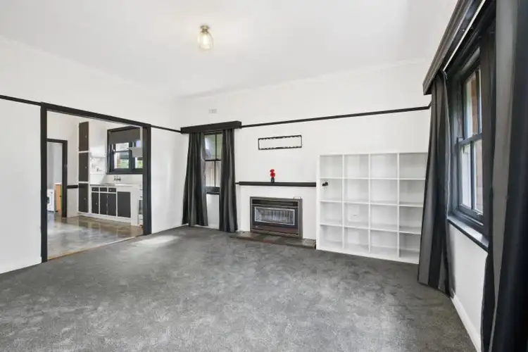 Second view of Homely house listing, 7 Walsh Avenue, Ballarat North VIC 3350