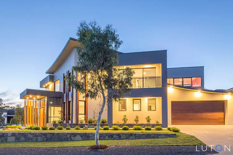 2 Huddy Street, Forde ACT 2914