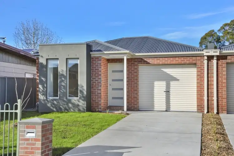 482B Gillies Street, Wendouree VIC 3355