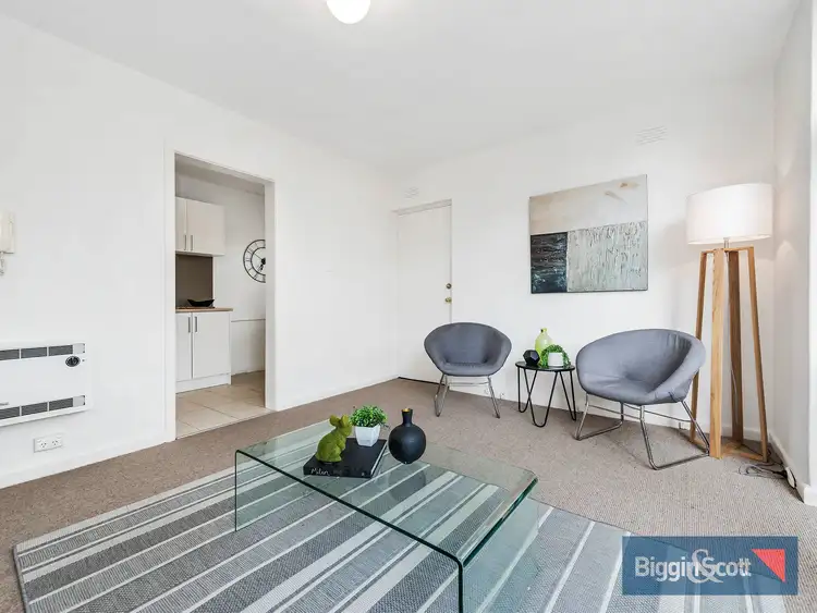 Fifth view of Homely apartment listing, 1/93 Ormond Road, Elwood VIC 3184