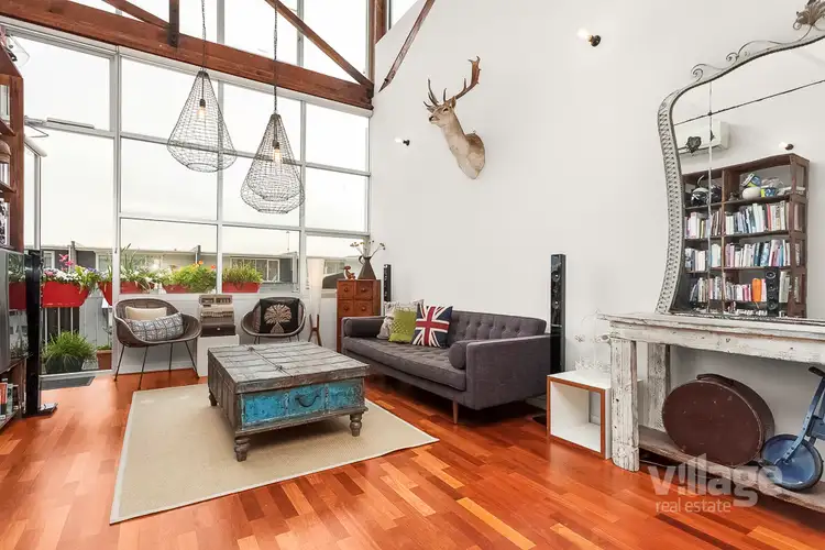 8/5 Saltriver Place, Footscray VIC 3011