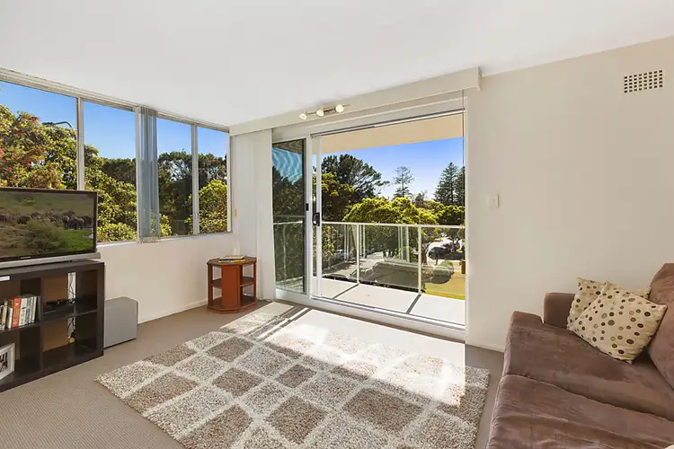 Main view of Homely apartment listing, 2/117 Oaks Avenue, Dee Why NSW 2099