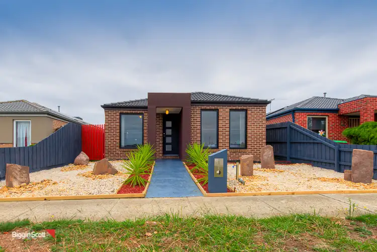Main view of Homely house listing, 10 Violet Way, Cranbourne VIC 3977