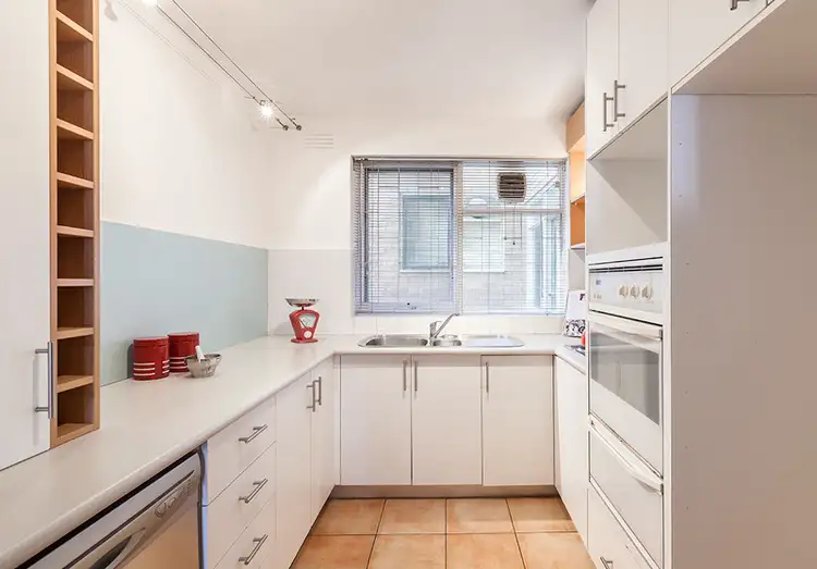 Sixth view of Homely apartment listing, 1/154 Alma Road, St Kilda East VIC 3183