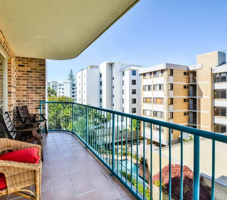 4/26 Moreton Parade, Kings Beach QLD 4551