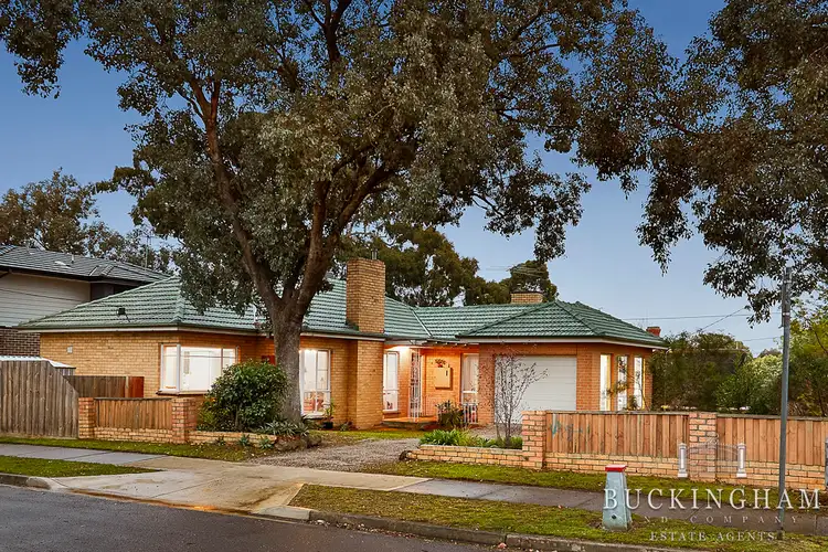 71 Mountain View Road, Montmorency VIC 3094