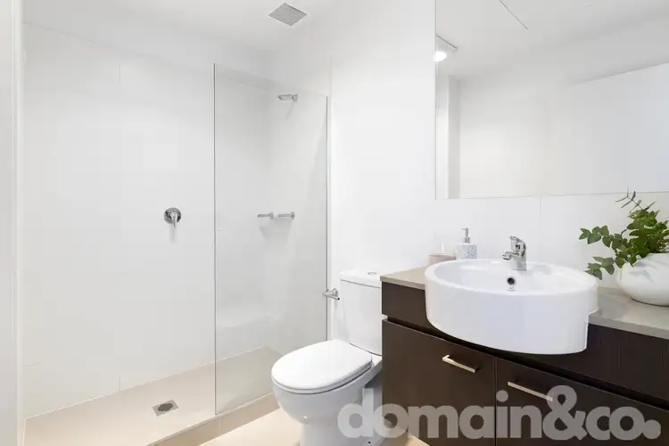 Fourth view of Homely apartment listing, 4/165 Noone Street, Clifton Hill VIC 3068