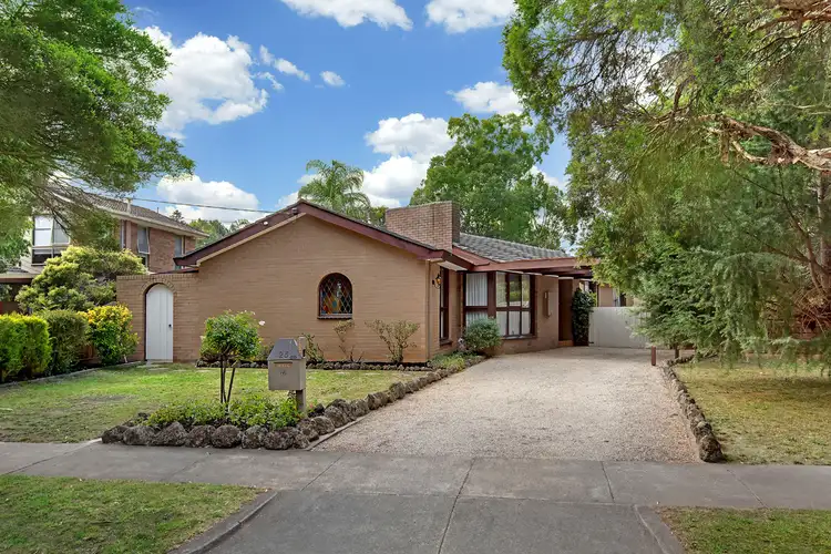 25 Raymond Court, Ringwood East VIC 3135