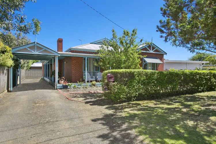 13 Lowe Street, Ocean Grove VIC 3226
