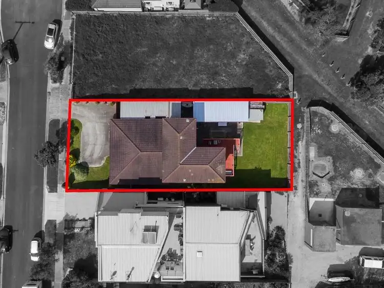 Fourth view of Homely house listing, 10 Yacht Court, Mornington VIC 3931