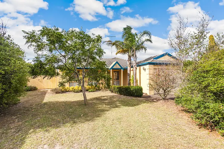 35 Boscarne Avenue, Torquay VIC 3228