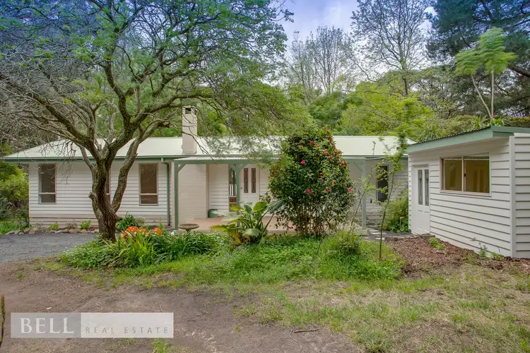 15 Old Beaconsfield Road, Emerald VIC 3782