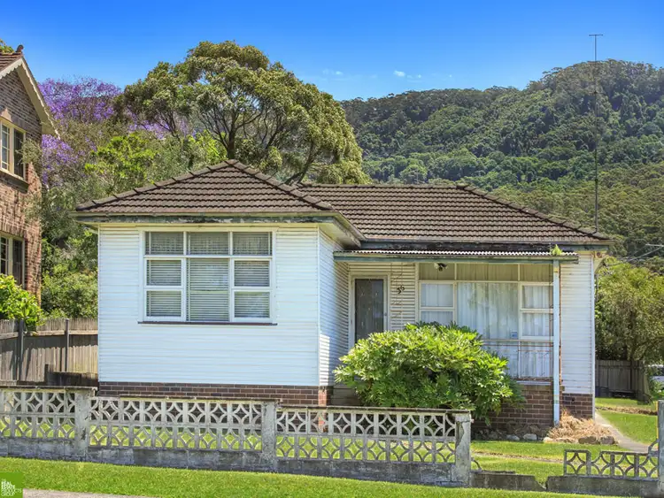 36 Chalmers Street, Balgownie NSW 2519
