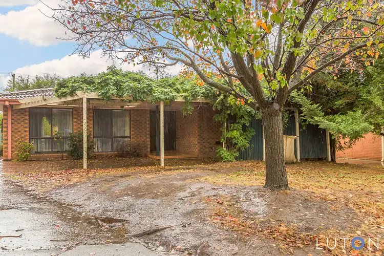 8 Craig Place, Florey ACT 2615