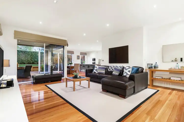 Third view of Homely house listing, 6 Denis Street, Vermont VIC 3133