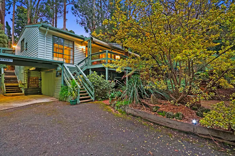 24 Hazel Grove, Tecoma VIC 3160