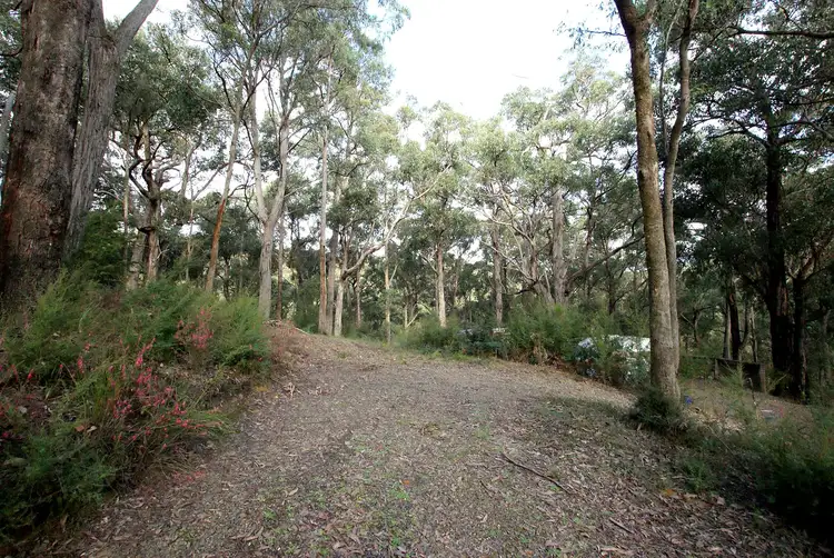 19 Yarra Valley Crescent, East Warburton VIC 3799