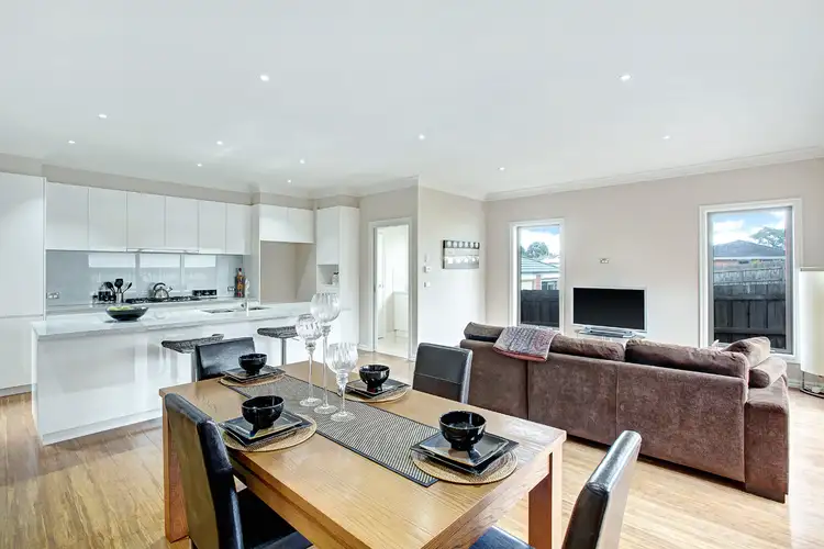 Fifth view of Homely townhouse listing, 2/128 Station Street, Burwood VIC 3125