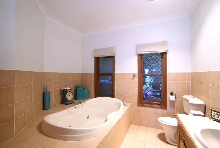 Sixth view of Homely house listing, 3 Banyan Place, Coffs Harbour NSW 2450
