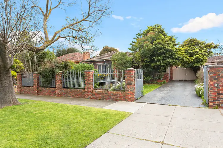 58 Kernan Street, Strathmore VIC 3041