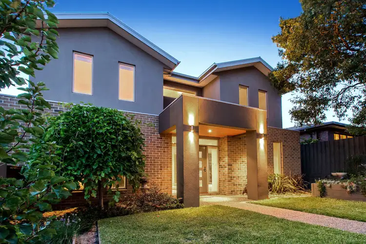 1/70 Beleura Hill Road, Mornington VIC 3931
