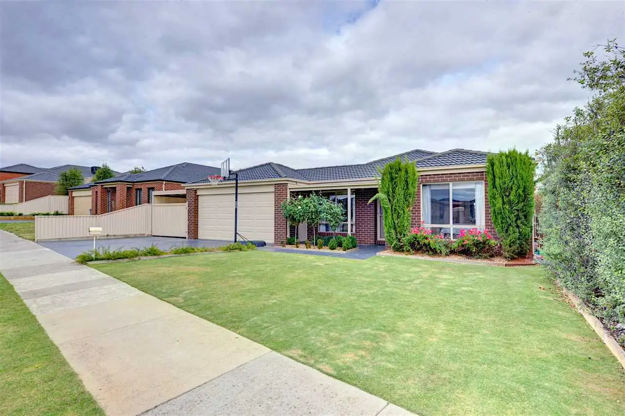 Main view of Homely house listing, 18 Tulloch Rise, Canadian VIC 3350